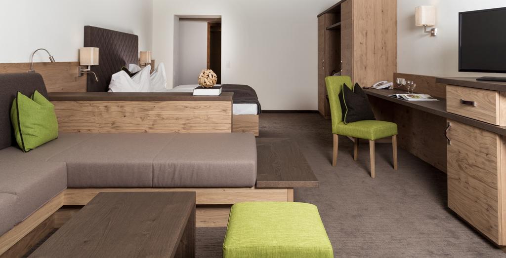 Hotel Tauernhof Kaprun Oda fotoğraf